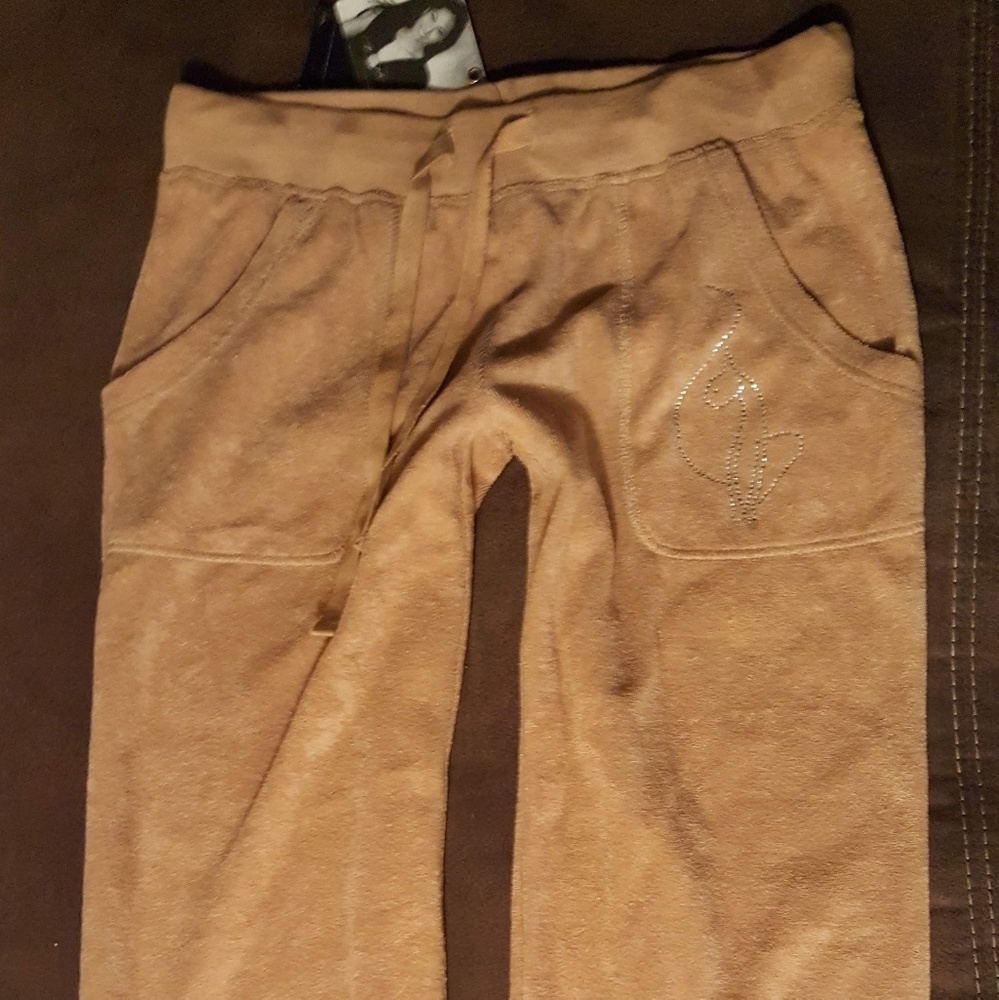 Women's Small Comfy Baby Phat capris Super Soft
